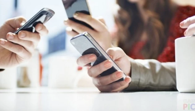 Київстар запускає послугу eSIM для контрактних абонентів та бізнес-клієнтів
