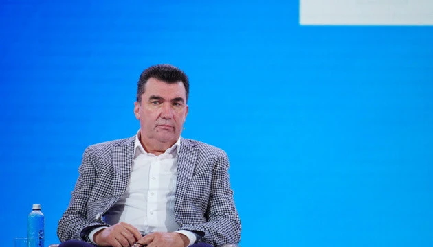 Данілов розповів, як запускають Центр протидії дезінформації