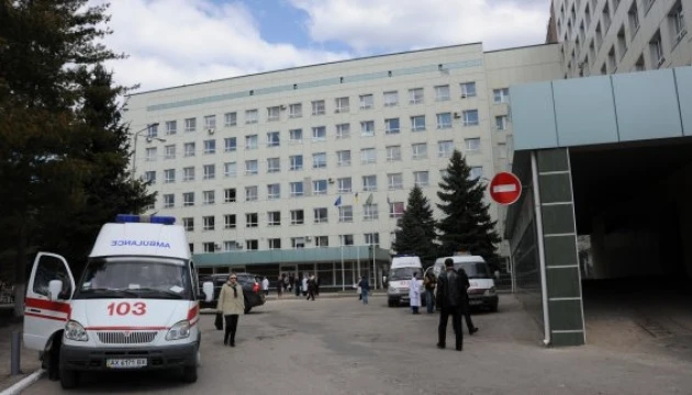 Кількість постраждалих від отруєння в Харкові зросла до 80