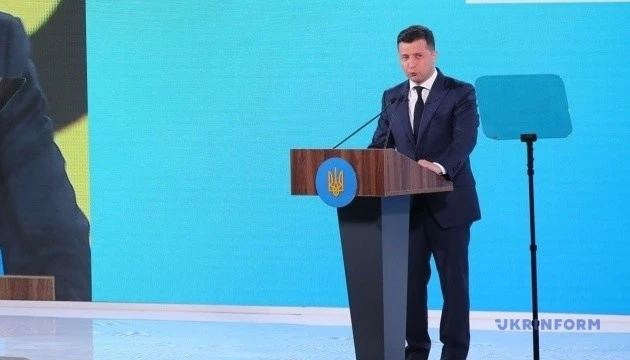 Системну вирубку лісу в Карпатах вдалося зупинити - Президент