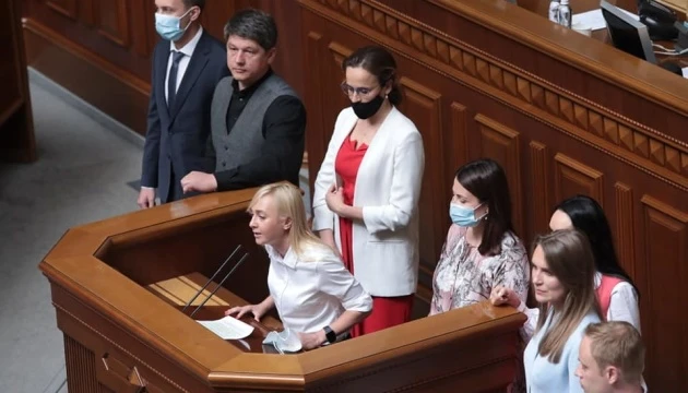 Десятеро депутатів від «Голосу» висловили недовіру керівнику фракції