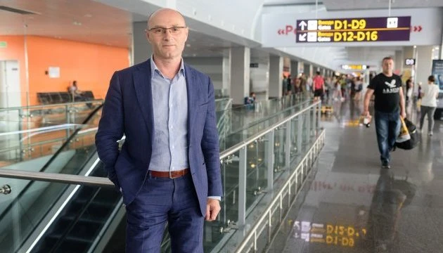 Президентові МАУ Дихне вручили обвинувальний акт