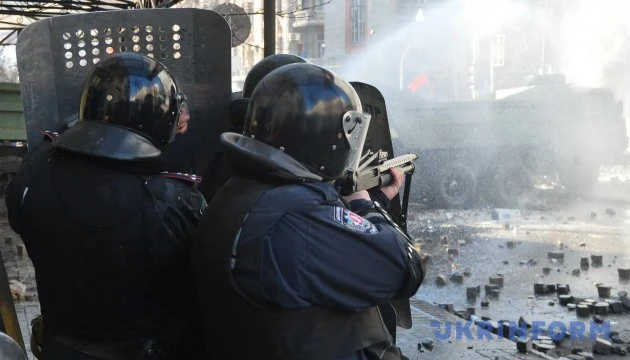 Розстріли на Інститутській: засідання відклали через «мінування» суду – адвокат