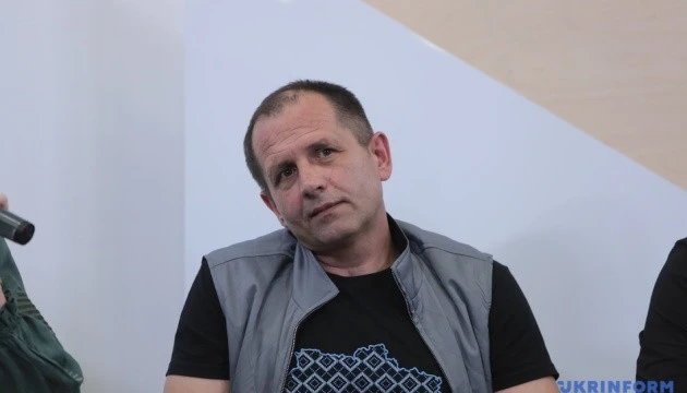 Лікарі поступово відновлюють самостійне дихання Балуха