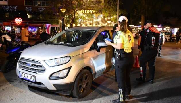 В Анталії провели масштабну поліцейську операцію за участю 4 тисяч правоохоронців