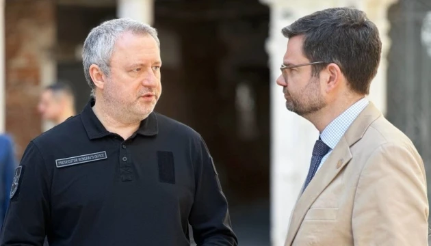Відбудова, повернення дітей, злочини Росії: Костін зустрівся із міністрами юстиції G7 у Венеції