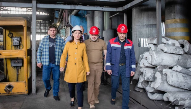 Німеччина передала українським енергетикам вже понад 1,4 тисячі тонн гумдопомоги