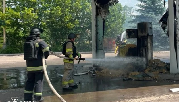 Російський дрон вдарив по АЗС у Краматорську