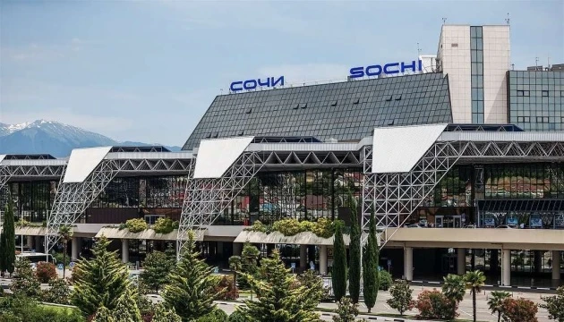 Дрони паралізували роботу аеропорту в Сочі