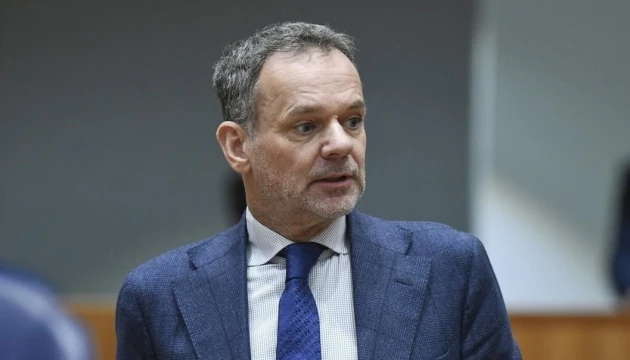Нідерланди приєднуються до міжнародної коаліції для доставки гумдопомоги в Газу з повітря