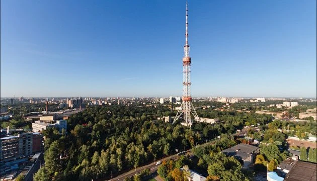 ТОП-10+1 найвищих телевізійних веж у світі