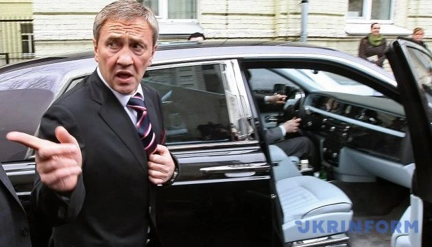 Суд повернув Черновецькому позов про статус російської мови