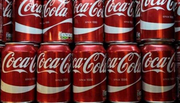 Coca-Cola понад два роки не може залишити ринок РФ - Bloomberg