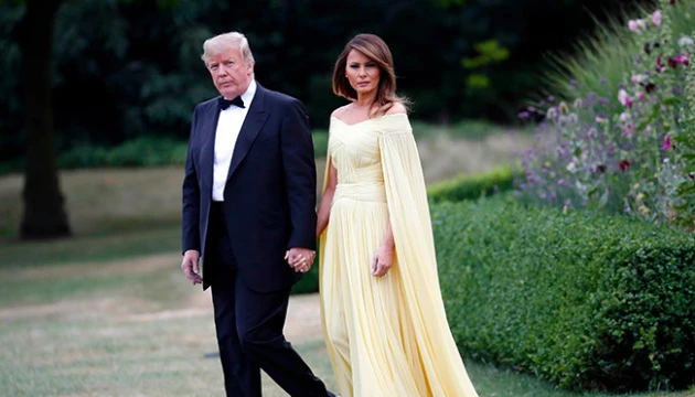 Трамп і його дружина захворіли на COVID-19