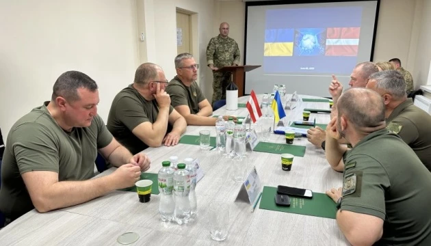 Глави Держприкордонслужб України та Латвії обговорили протидію повітряним загрозам і контрабані