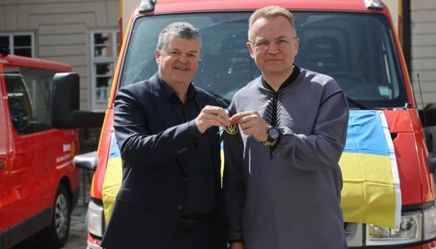 Мер бельгійського Мехелена розповів про гуманітарний конвой, з яким прибув до Львова