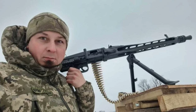 Памʼяті звукорежисера та водія-звʼязківця Івана Шульги (позивний «Шульц»)
