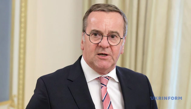 Німеччина закликає партнерів долучитися до фінансування виробництва далекобійної зброї в Україні