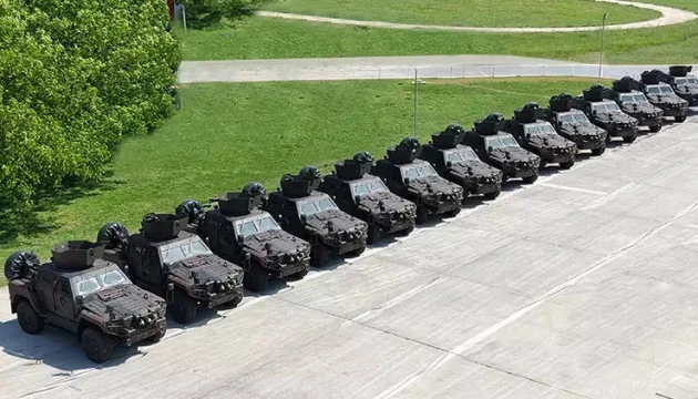 Туреччина доправила першу партію бронетранспортерів COBRA II для румунської армії