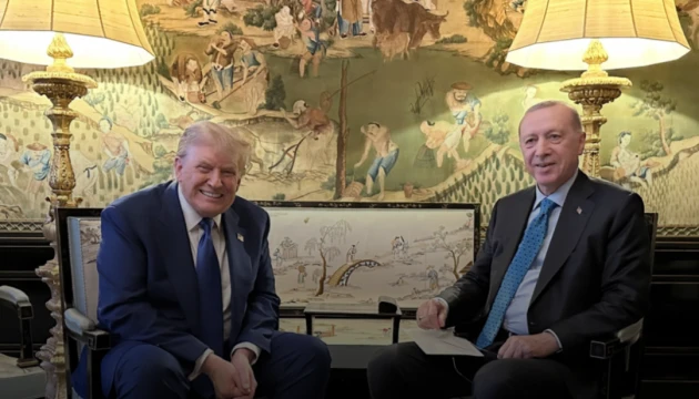 Ердоган запропонував Трампу «тісний діалог» для мирного врегулювання війни Росії проти України