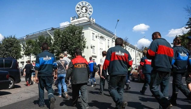 Білоруська опозиція закликає продовжувати страйки