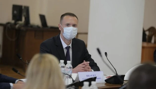 Заклади освіти можуть самі визначатися з канікулами - Шкарлет