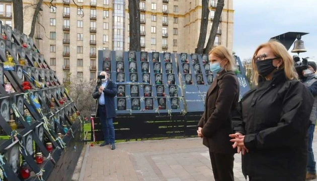 Кондратюк та віцеспікер парламенту Польщі вшанували Героїв Небесної Сотні