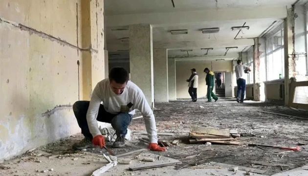 У Львові розгортають додаткову COVID-зону на 350 ліжок