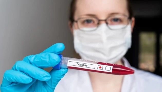 За лікування COVID-19 з квітня Нацслужба здоров'я виплатила понад 4,5 мільярда
