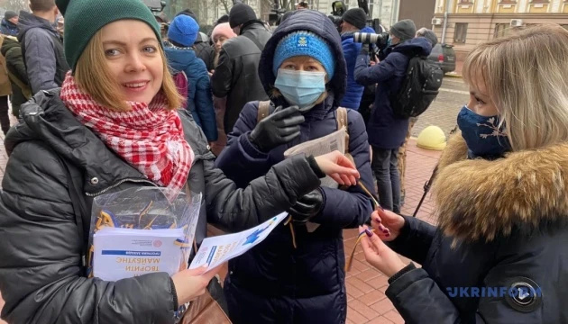 Під СБУ – мітинг через обшуки у музеї Революції Гідності