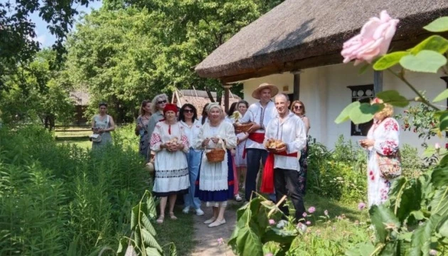 До Нацпереліку нематеріальної спадщини внесли традицію храмового свята на Трійцю в селі Шульгинка