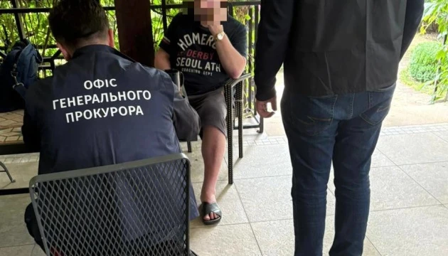 На закупівлях гвинтівок для Сил оборони викрили розкрадання більш як ₴33 мільйонів