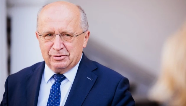 Єврокомісар з питань оборони закликав країни ЄС створити «стіну дронів»