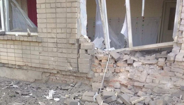 У Білозерці на Херсонщині внаслідок російського обстрілу пошкоджений дитячий садок