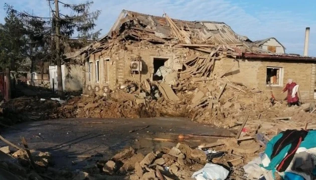 Рада пропонує безоплатно передавати власникам зруйнованої нерухомості ділянки під нею