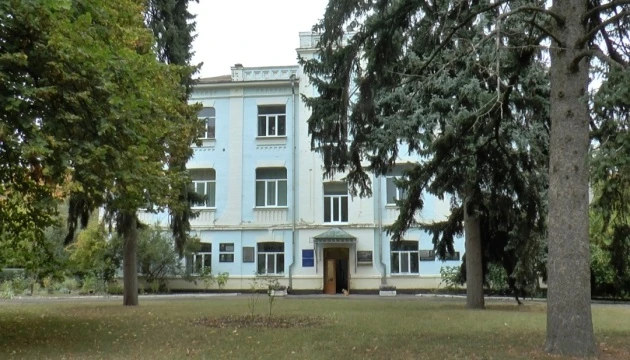 Найстаріша в Україні дослідна станція кличе на екскурсію