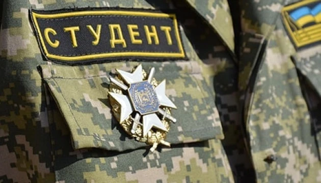 У Житомирі через необережне поводження зі зброєю загинув курсант
