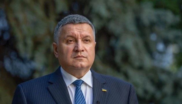 Аваков закликав кандидатів і партії провести вибори 