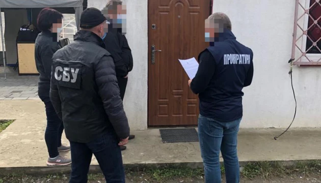 На Львівській митниці викрили схему імпорту вантажівок - втрати бюджету на 17 мільйонів