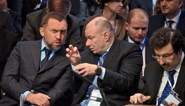Наближених до Путіна олігархів підозрюють у відмиванні майже €2 мільярдів – ЗМІ