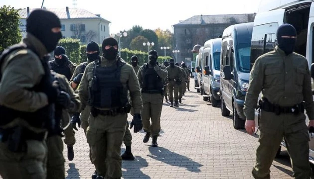 У Мінську на Жіночому марші затримали 50 осіб