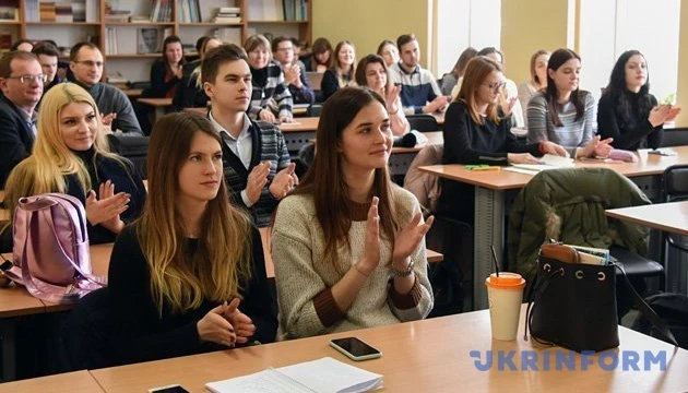 Українські студенти зможуть взяти участь у найбільшій виставці технологій у США - умови конкурсу