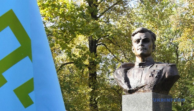 25 жовтня. Пам’ятні дати