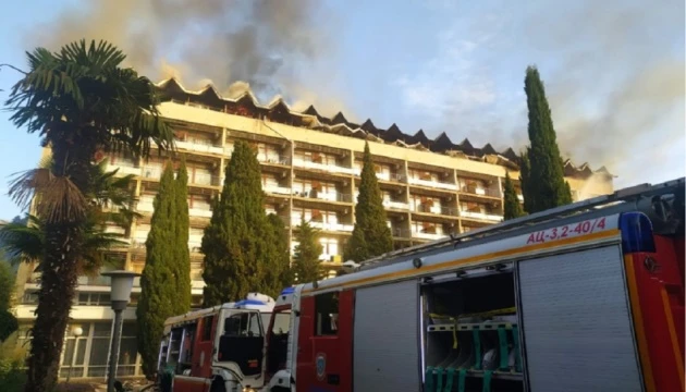 В окупованому Криму горить санаторій «Ялта» - ЗМІ