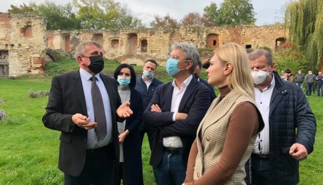 На Тернопільщині більшість замків потребують масштабної реставрації - Ткаченко