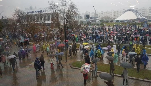У столиці Білорусі затримали вже десятьох журналістів