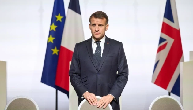 Макрон назвав хорошою ініціативою пропозицію Зеленського зустрітися з Путіним