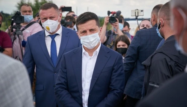 Зеленський сподівається, що діти з вересня підуть до шкіл