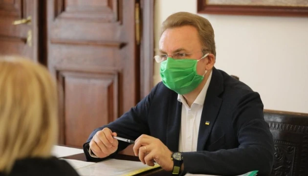 Садовий просить майже 22 мільйони з 