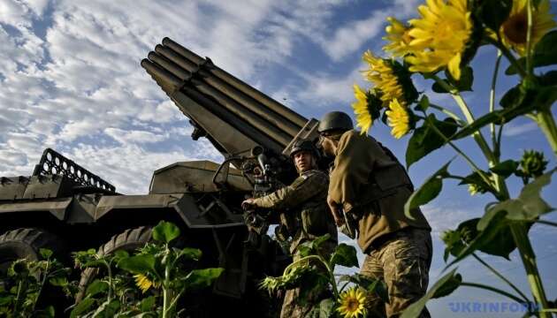 На фронті - 175 боєзіткнень, ЗСУ знешкодили понад 400 загарбників на Покровському напрямку